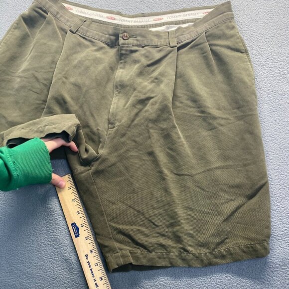 Tommy Bahama Relax Men's Chino Shorts Olive Size 38 Pleated 100% Silk - Picture 5 of 9